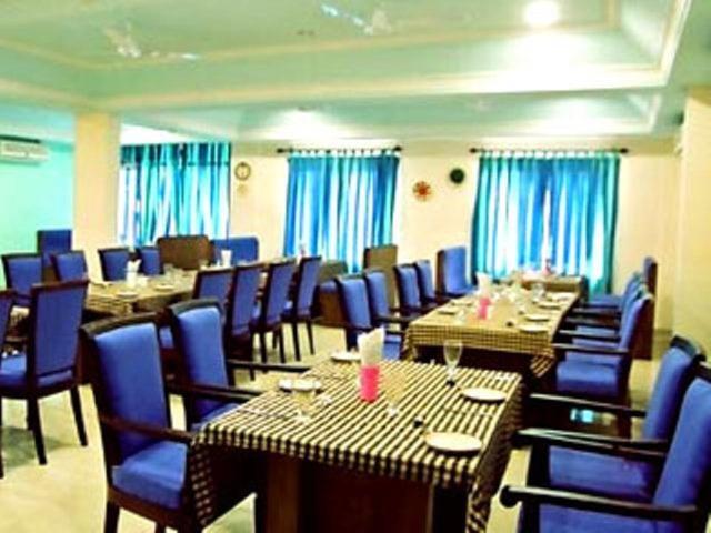 Issacs Regency Hotell Sultan Bathery Eksteriør bilde
